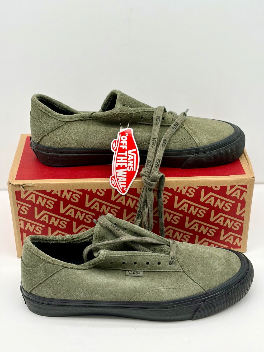 Vans Olive Green Low-Top Old Skool Canvas Sneakers Men’s 8